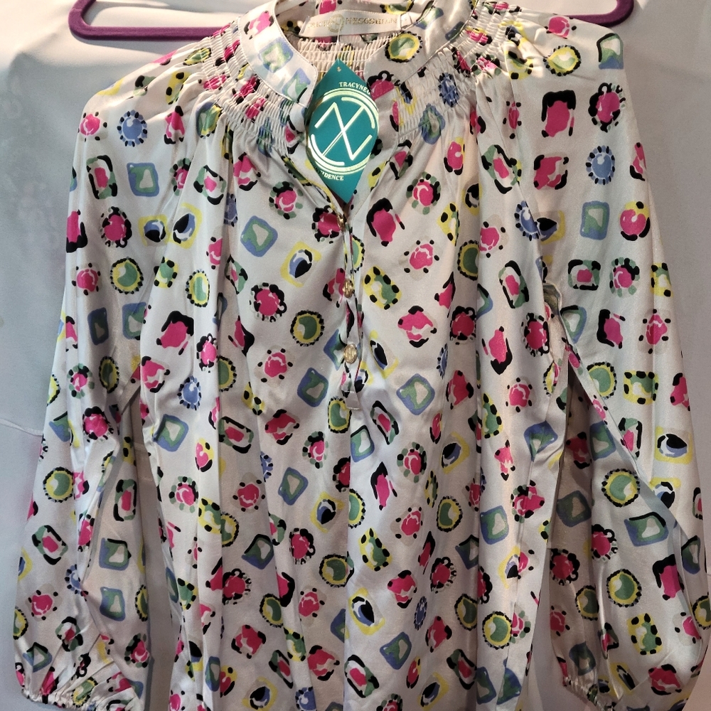 👚Tracy Negoshian blouse